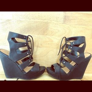 Chinese Laundry - Black Wedge